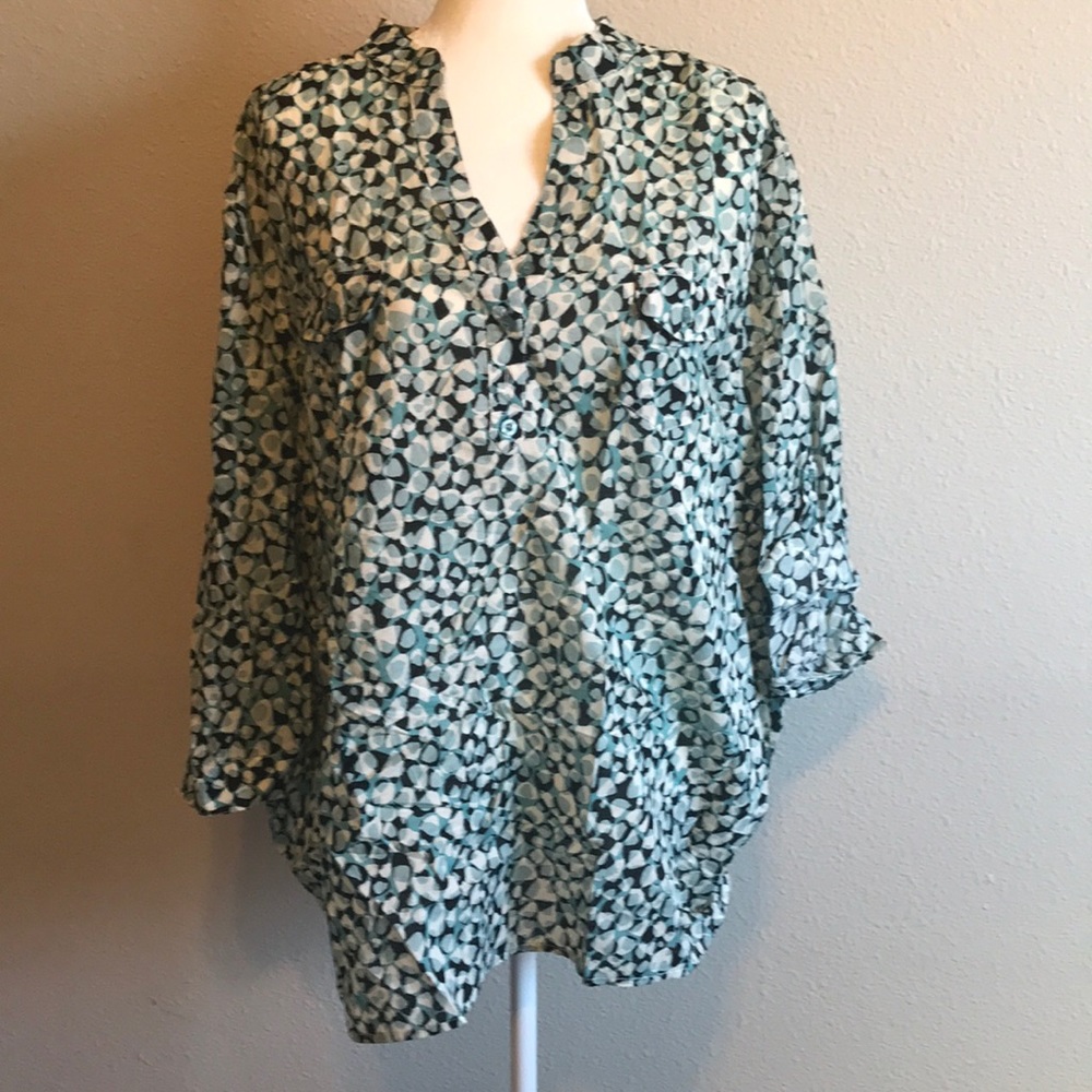 Tweeds Woman NWT Blouse